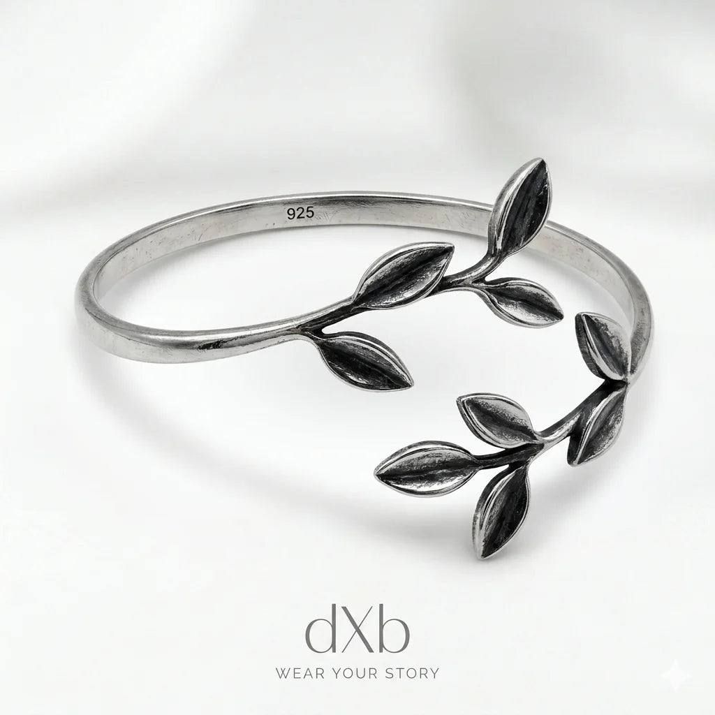 14k Gold Leaf Bypass Ring | Nature Inspired Jewelry