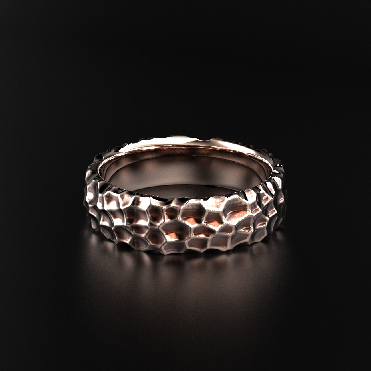 hammered wedding ring with a rustic texture, photo 3