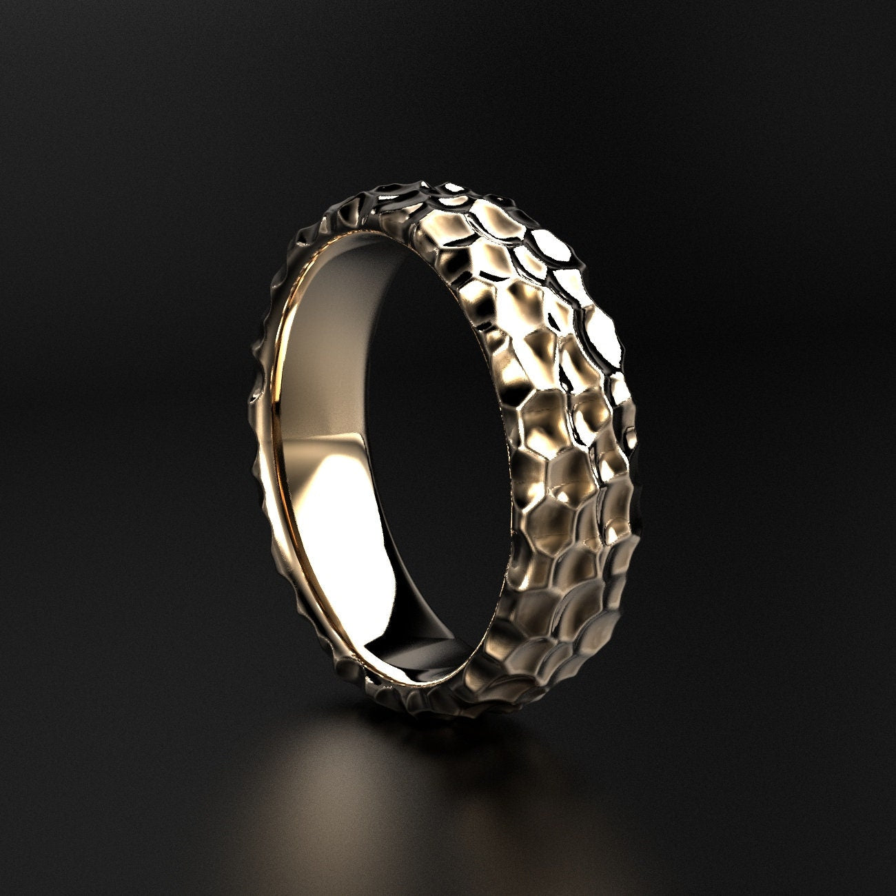 hammered wedding ring with a rustic texture, photo 4