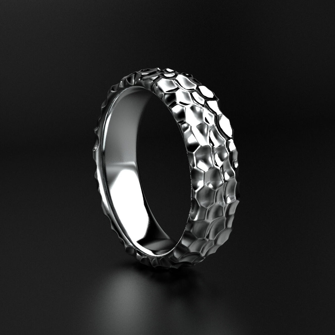 hammered wedding ring with a rustic texture, photo 5
