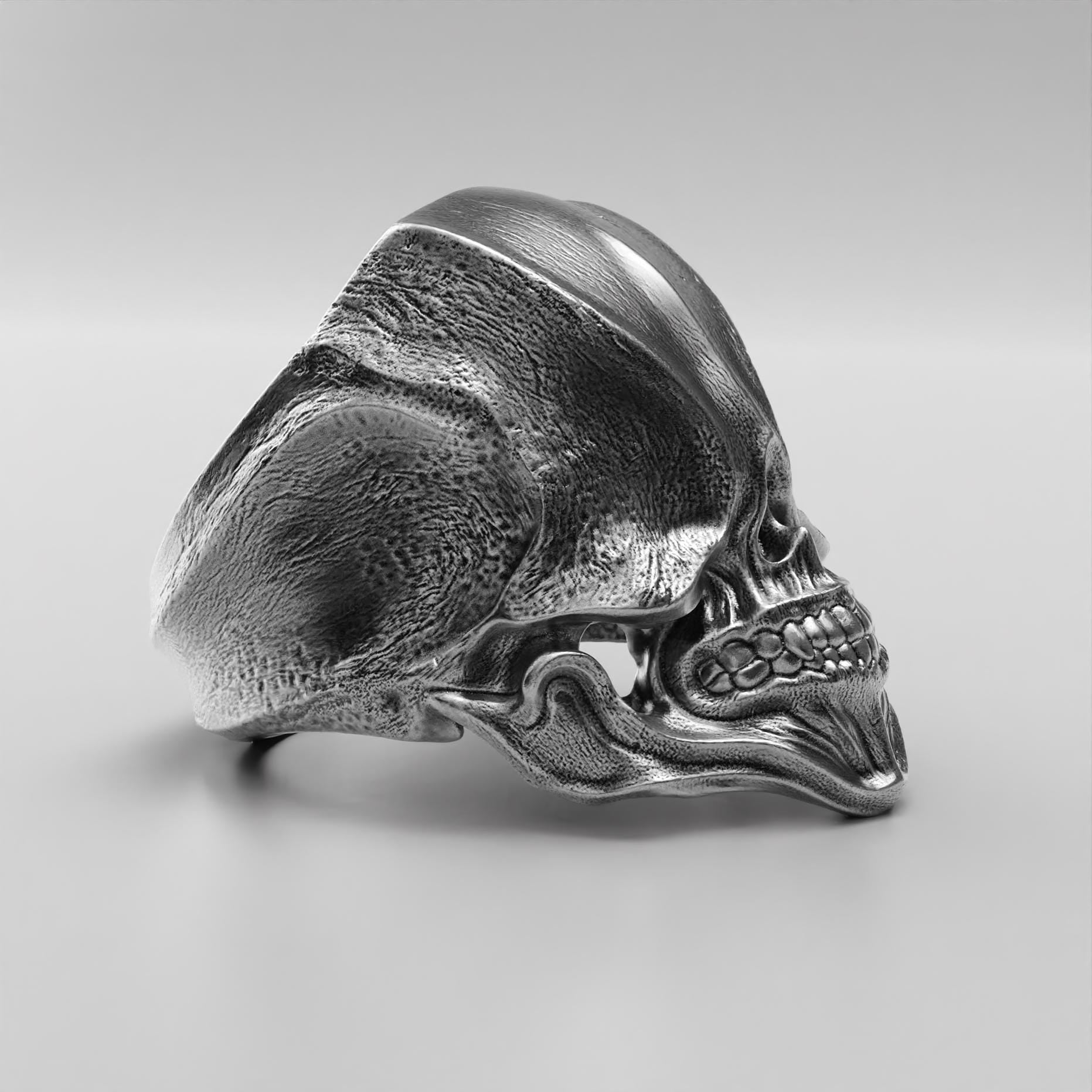 antique skull ring in oxidized silver, photo 3