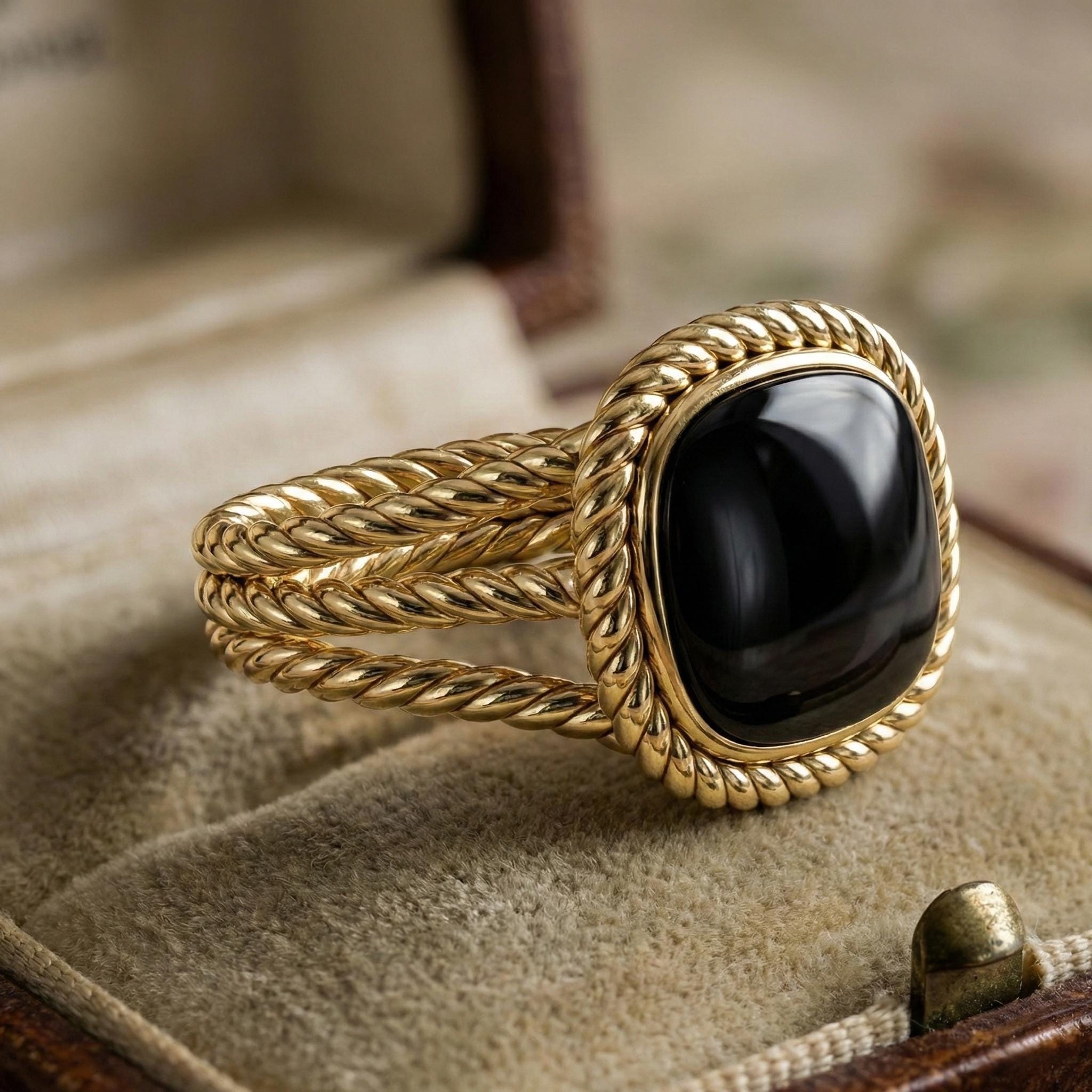 rope twist signet ring with black onyx in sterling silver, photo 1