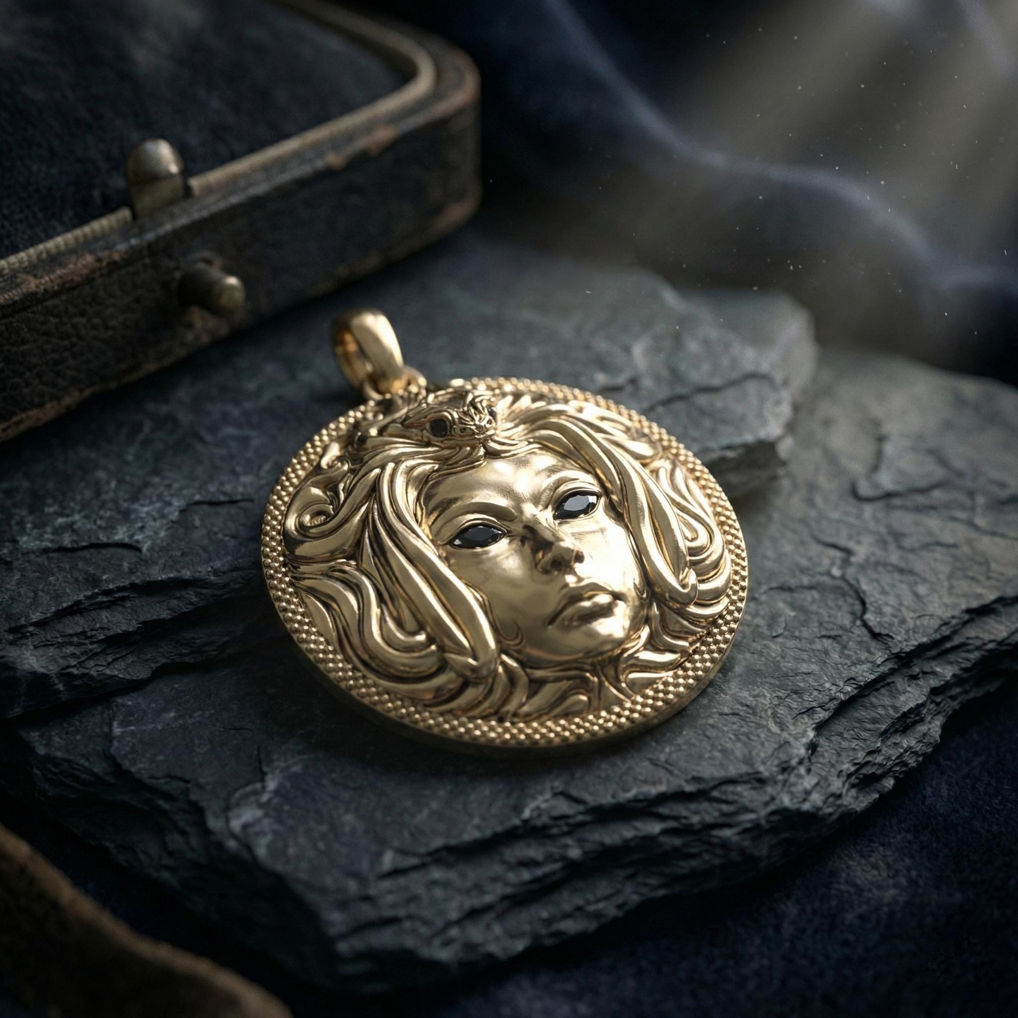 medusa pendant with snake hair and gemstone eyes, photo 3