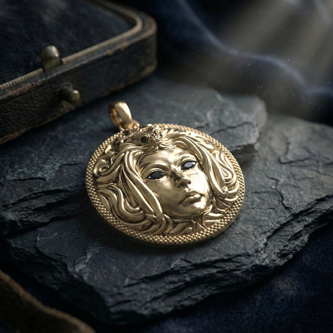 medusa pendant with snake hair and gemstone eyes, photo 3