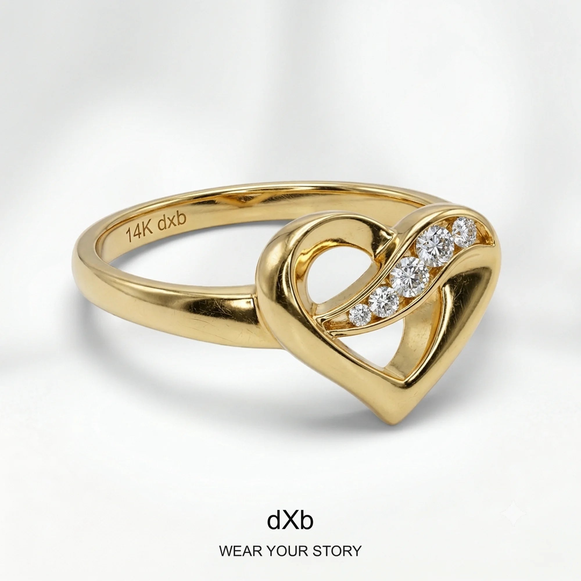 Platinum Heart Diamond Ring in High Polished Yellow Gold, main view (2)