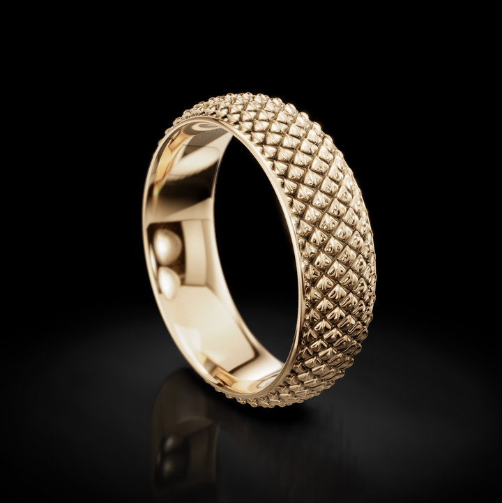 Serpentine Charm: Exquisite Snake Texture Wedding Band