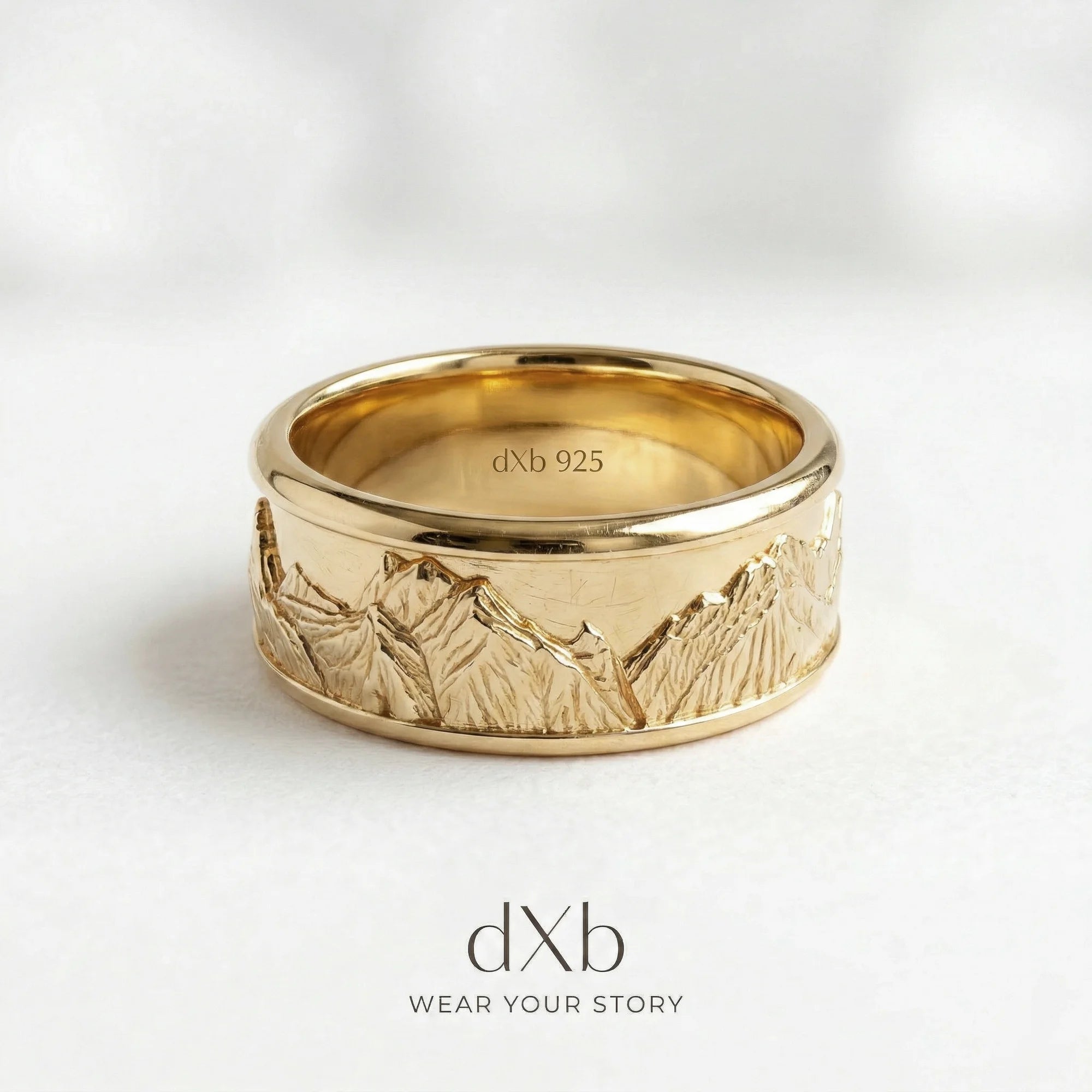 14k yellow gold Mountain Range Engraved ring
